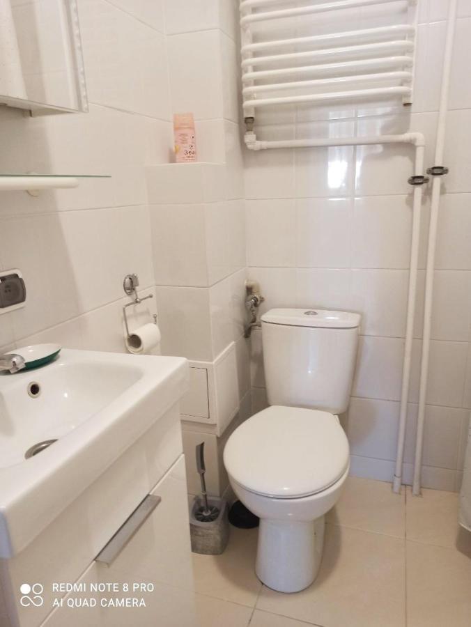 Comfortable And Quiet Flat In Central ורשה מראה חיצוני תמונה